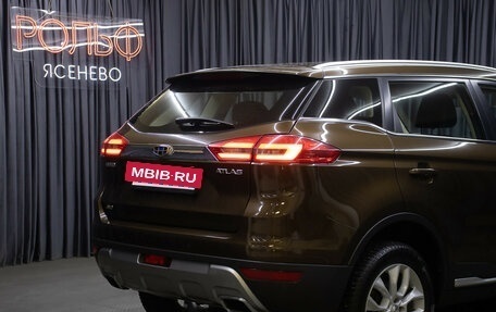 Geely Atlas I, 2019 год, 1 798 000 рублей, 21 фотография