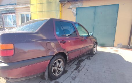 Volkswagen Vento, 1992 год, 150 000 рублей, 2 фотография