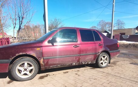 Volkswagen Vento, 1992 год, 150 000 рублей, 6 фотография