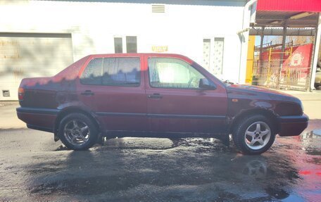 Volkswagen Vento, 1992 год, 150 000 рублей, 14 фотография