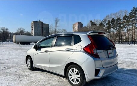 Honda Fit III, 2015 год, 820 000 рублей, 6 фотография
