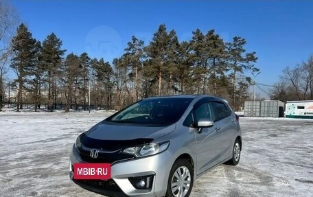 Honda Fit III, 2015 год, 820 000 рублей, 3 фотография