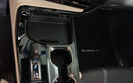 Lexus NX, 2022 год, 5 560 000 рублей, 10 фотография