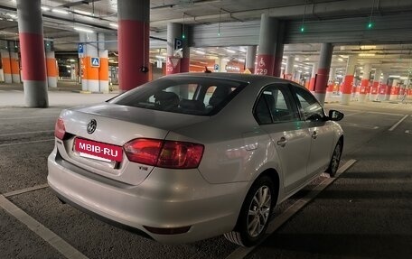 Volkswagen Jetta VI, 2013 год, 1 300 000 рублей, 7 фотография