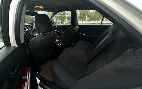 Toyota Camry, 2012 год, 1 350 000 рублей, 9 фотография