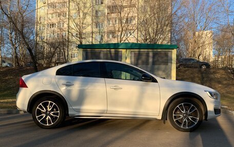 Volvo S60 Cross Country, 2016 год, 2 051 000 рублей, 7 фотография