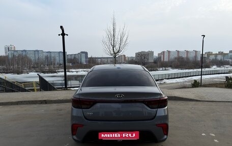 KIA Rio IV, 2019 год, 950 000 рублей, 3 фотография