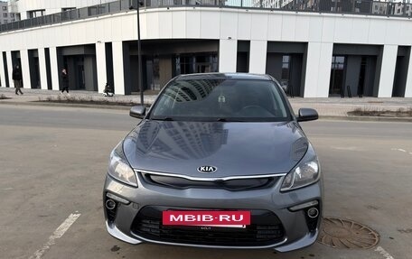 KIA Rio IV, 2019 год, 950 000 рублей, 2 фотография