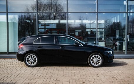 Mercedes-Benz A-Класс, 2018 год, 2 400 000 рублей, 8 фотография