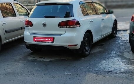 Volkswagen Golf VI, 2011 год, 735 000 рублей, 2 фотография