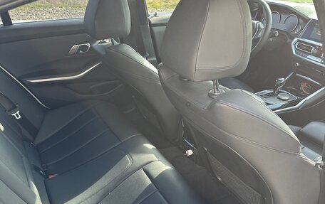 BMW 3 серия, 2019 год, 3 450 000 рублей, 15 фотография