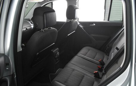 Volkswagen Tiguan I, 2011 год, 1 064 000 рублей, 11 фотография