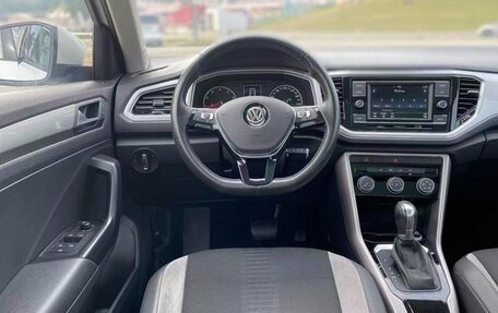 Volkswagen T-Roc I, 2021 год, 1 680 007 рублей, 11 фотография