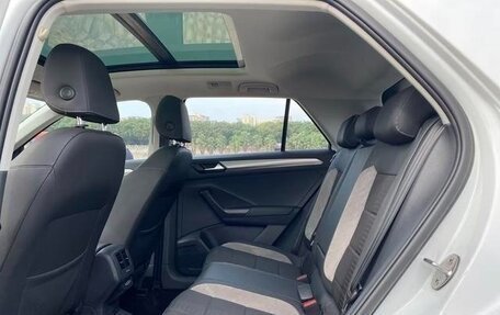 Volkswagen T-Roc I, 2021 год, 1 680 007 рублей, 8 фотография