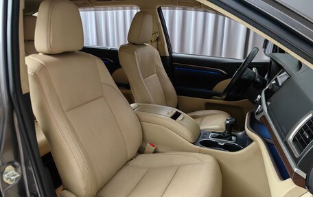 Toyota Highlander III, 2014 год, 3 150 000 рублей, 7 фотография