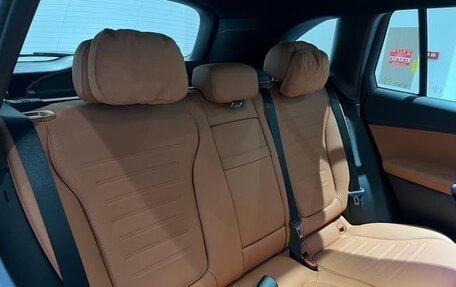 Mercedes-Benz GLC, 2025 год, 7 750 000 рублей, 28 фотография