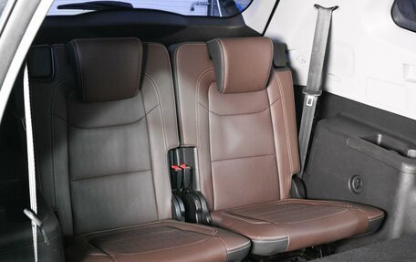 Chery Tiggo 8 Pro, 2021 год, 1 890 000 рублей, 9 фотография