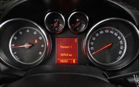 Opel Astra J, 2010 год, 699 000 рублей, 16 фотография