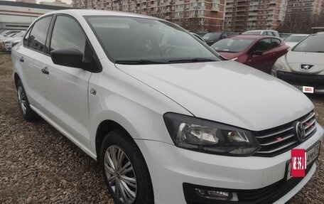 Volkswagen Polo VI (EU Market), 2016 год, 850 000 рублей, 2 фотография