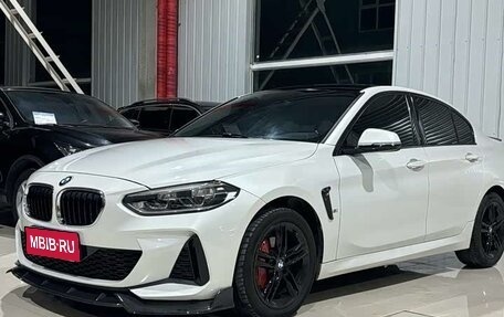 BMW 1 серия, 2022 год, 1 890 000 рублей, 1 фотография