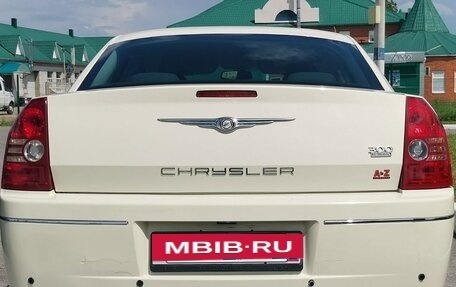 Chrysler 300C II, 2010 год, 1 350 000 рублей, 6 фотография