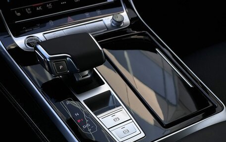 Audi Q7, 2025 год, 10 990 000 рублей, 27 фотография