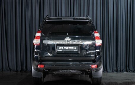 Toyota Land Cruiser Prado 150 рестайлинг 2, 2015 год, 4 140 000 рублей, 4 фотография