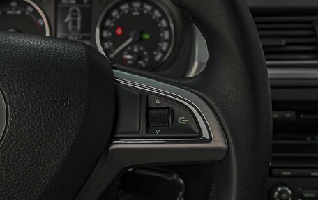 Skoda Rapid I, 2015 год, 1 219 000 рублей, 19 фотография