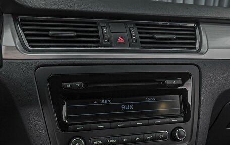 Skoda Rapid I, 2015 год, 1 219 000 рублей, 13 фотография