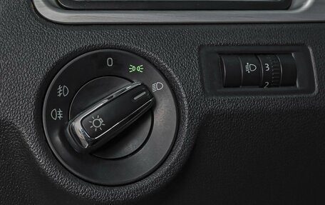 Skoda Rapid I, 2015 год, 1 219 000 рублей, 15 фотография