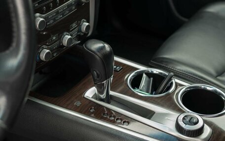 Nissan Pathfinder, 2016 год, 2 300 000 рублей, 16 фотография