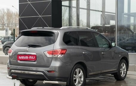 Nissan Pathfinder, 2016 год, 2 300 000 рублей, 5 фотография