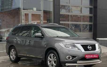 Nissan Pathfinder, 2016 год, 2 300 000 рублей, 3 фотография