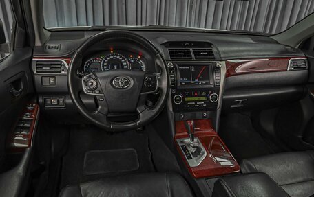 Toyota Camry, 2013 год, 1 749 000 рублей, 6 фотография