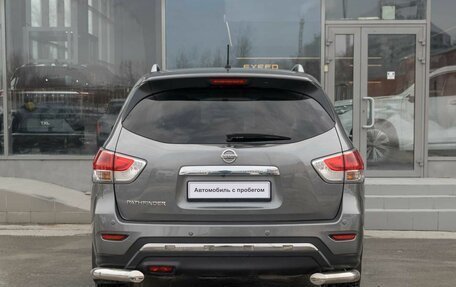 Nissan Pathfinder, 2016 год, 2 300 000 рублей, 6 фотография