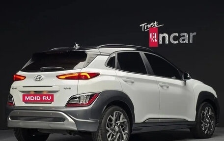 Hyundai Kona I, 2022 год, 1 620 000 рублей, 4 фотография