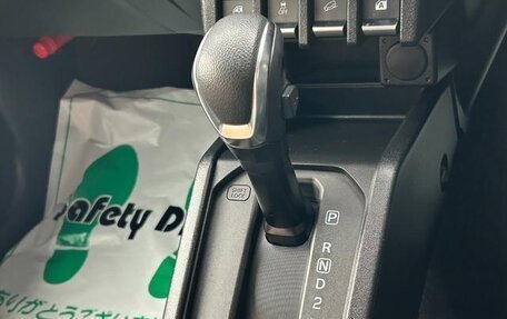 Suzuki Jimny, 2023 год, 1 870 000 рублей, 9 фотография