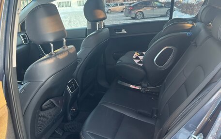 KIA Sportage IV рестайлинг, 2019 год, 2 450 000 рублей, 14 фотография