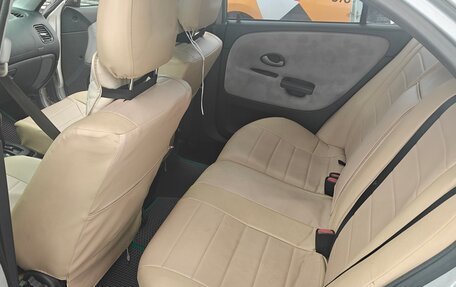 Mitsubishi Carisma I, 2002 год, 280 000 рублей, 8 фотография