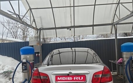 Mitsubishi Carisma I, 2002 год, 280 000 рублей, 9 фотография