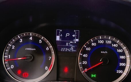 Hyundai Solaris II рестайлинг, 2016 год, 850 000 рублей, 11 фотография