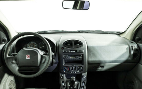 Saturn VUE II, 2002 год, 399 777 рублей, 13 фотография