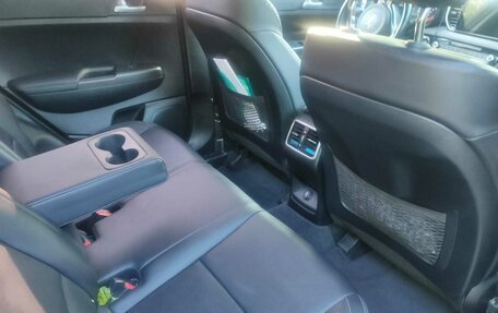 KIA Sportage IV рестайлинг, 2018 год, 2 030 000 рублей, 11 фотография