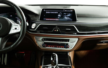 BMW 7 серия, 2019 год, 7 315 000 рублей, 14 фотография