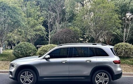 Mercedes-Benz GLB, 2022 год, 2 590 000 рублей, 4 фотография