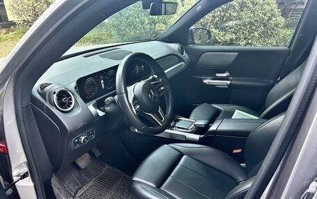 Mercedes-Benz GLB, 2022 год, 2 590 000 рублей, 13 фотография