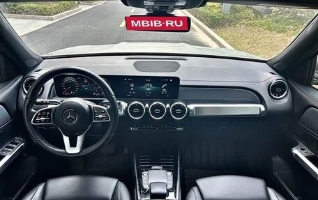 Mercedes-Benz GLB, 2022 год, 2 590 000 рублей, 15 фотография