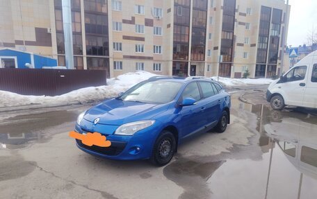 Renault Megane III, 2010 год, 550 000 рублей, 3 фотография