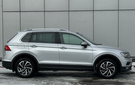 Volkswagen Tiguan II, 2018 год, 2 229 900 рублей, 5 фотография