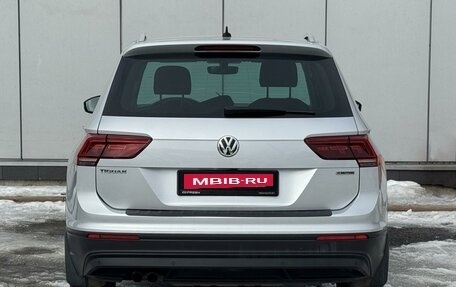 Volkswagen Tiguan II, 2018 год, 2 229 900 рублей, 4 фотография